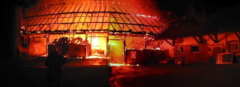 FF Andorf - Brand landw. Anwesen in Pranzen - 001.jpg